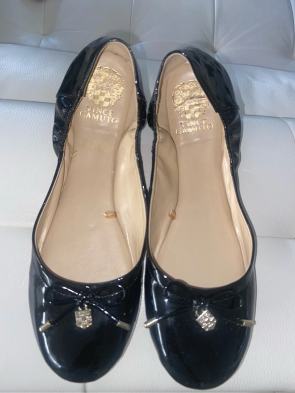 Vince Camuto Black Patent Ballet Flats Size 11M Bow Accent